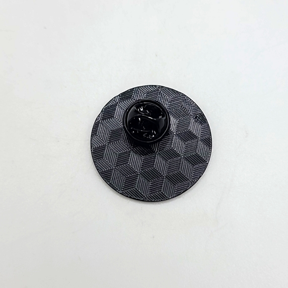 PISCES Zodiac Astrology Sign Metal & Enamel Pin - Picture 3 of 3